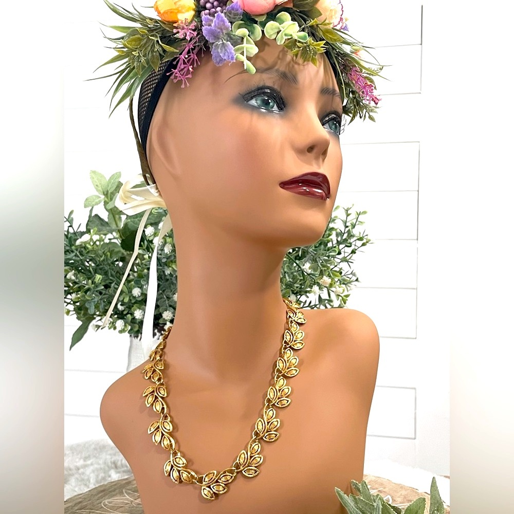 Vintage Napier Gold Intricate Patented Necklace